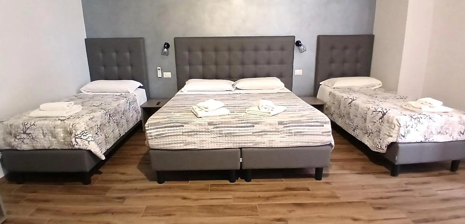 Angi Home Rome Guest house